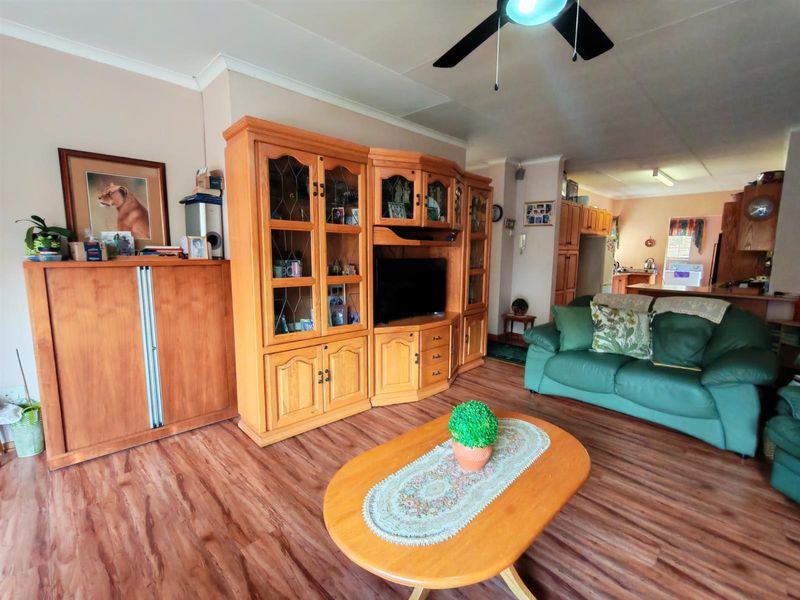 Townhouse For Sale in Middelburg Central, Middelburg - Photo 10