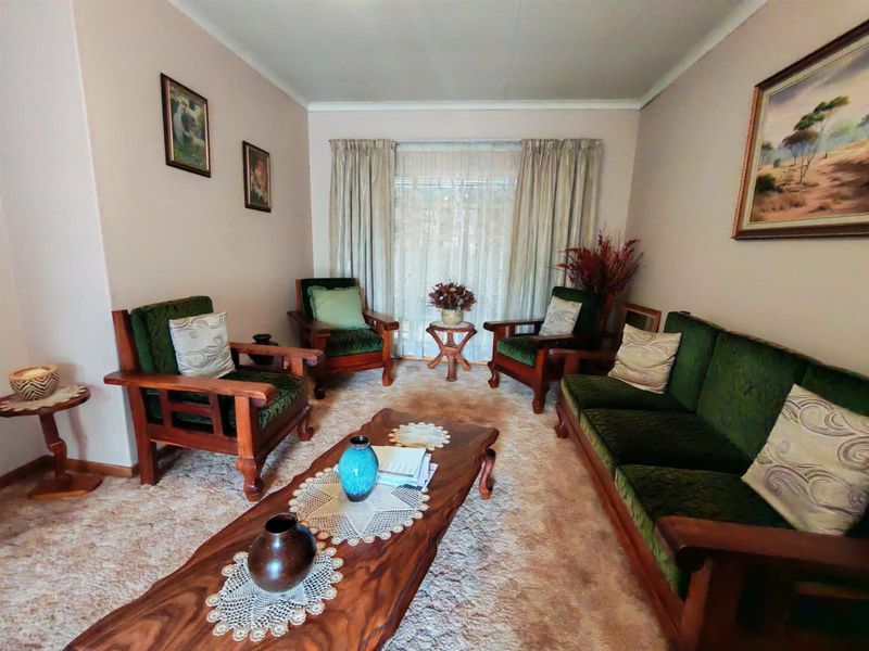 Townhouse For Sale in Middelburg Central, Middelburg - Photo 4