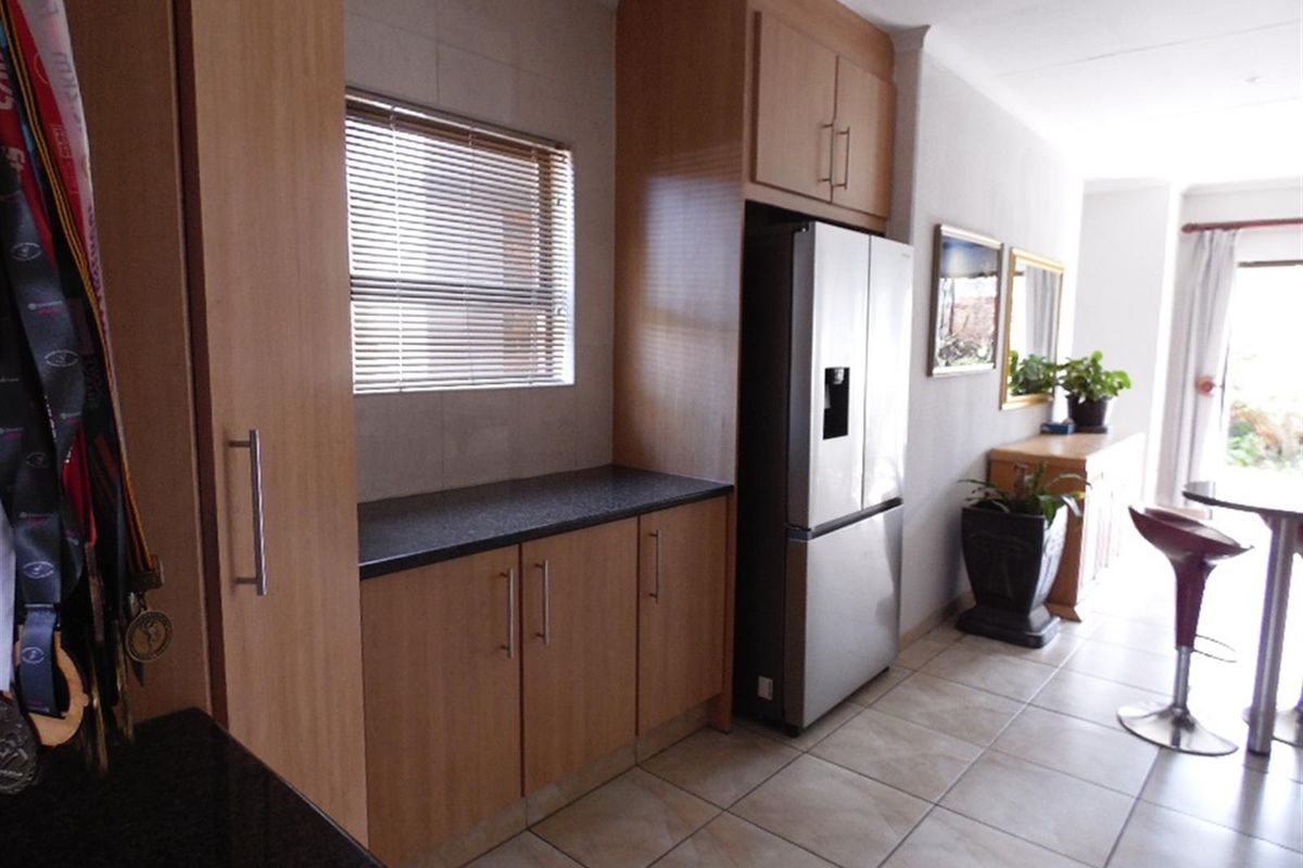 Security You Want. Electricity You Can Count On. Rates and Garden Service included - no extra cost - Photo 4