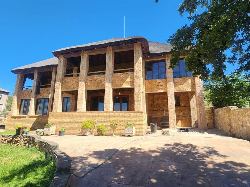 House with River View For Sale in Vaaloewer, Vanderbijlpark - Photo 10