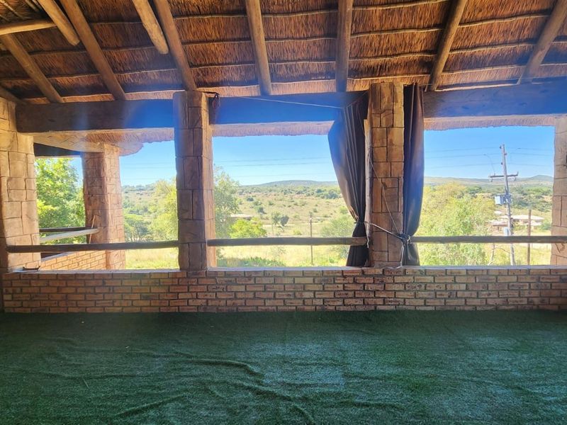 House with River View For Sale in Vaaloewer, Vanderbijlpark - Photo 9