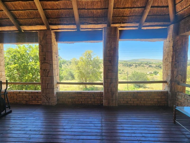 House with River View For Sale in Vaaloewer, Vanderbijlpark - Photo 6