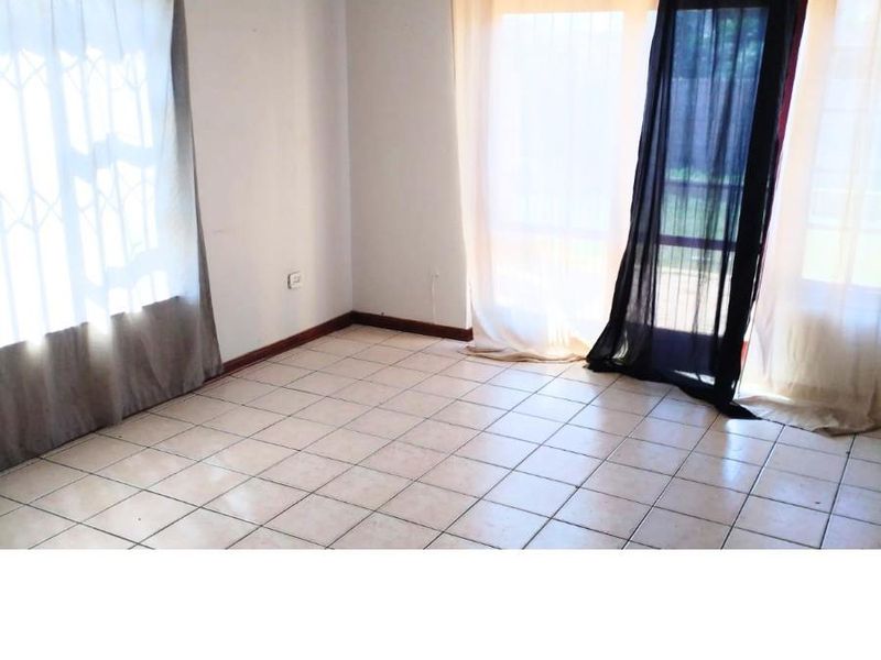 House For Sale in Bluewater Bay, Port Elizabeth - Photo 3