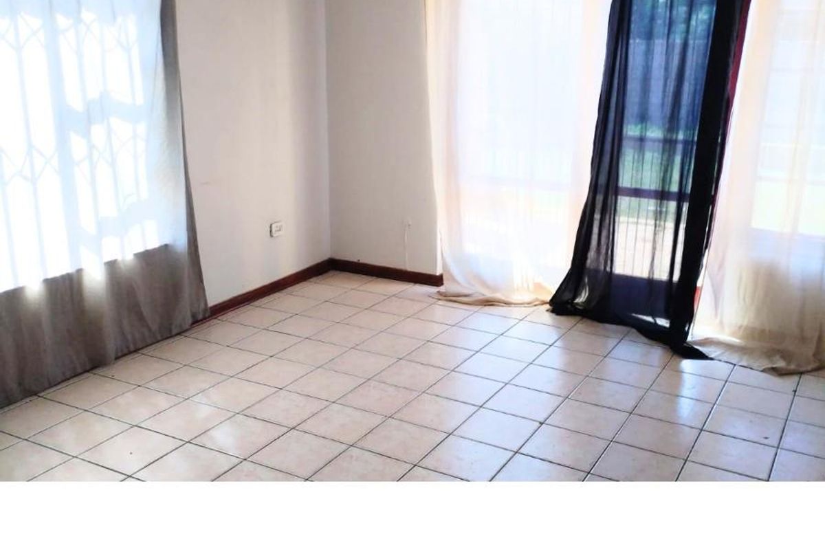 House For Sale in Bluewater Bay, Port Elizabeth - Photo 3