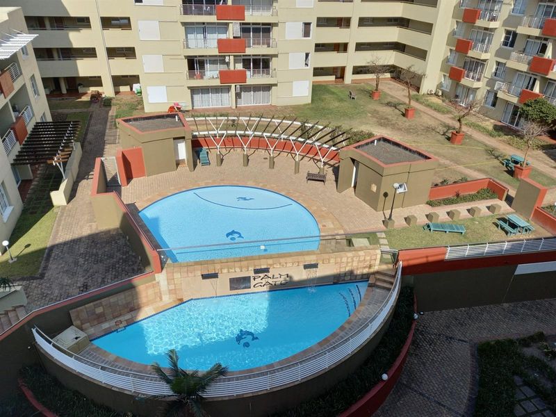 Secure Modern Convenient and Affordable Gateway Apartment - Photo 4