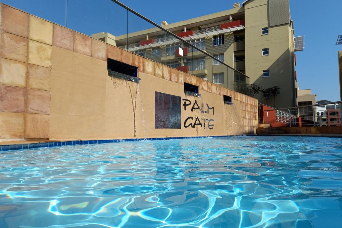 Secure Modern Convenient and Affordable Gateway Apartment - Photo 2