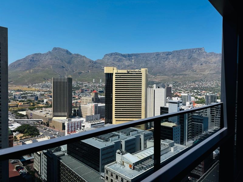 Apartment For Sale in Cape Town City Centre, Cape Town - Photo 9