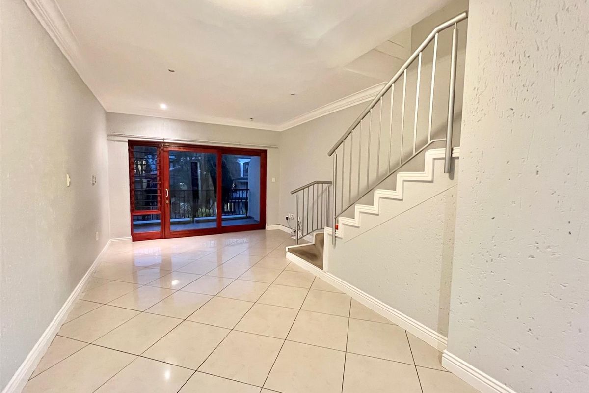 2-Bedroom Top Floor Apartment with Low Levies In Morningside's Best Location - Photo 4