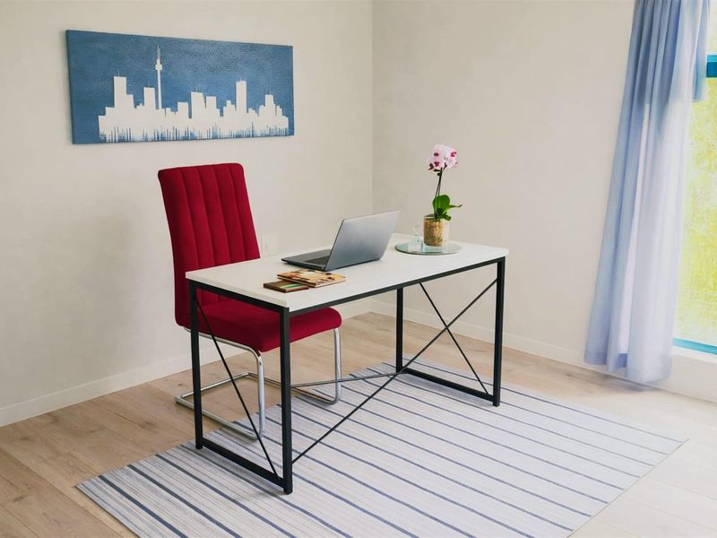 MODERN FAMILY LIVING WITH ENTERTAINMENT APPEAL | THE WRENS, CARLSWALD - Photo 8