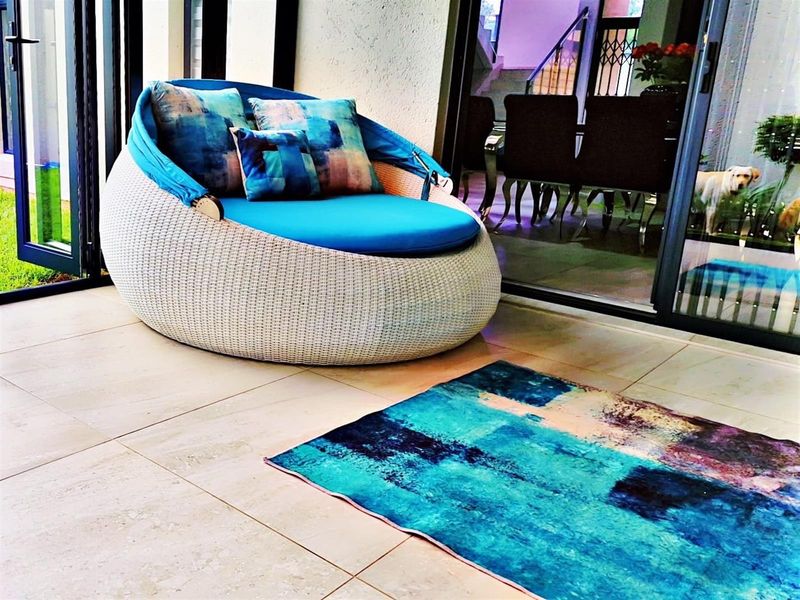 MODERN FAMILY LIVING WITH ENTERTAINMENT APPEAL | THE WRENS, CARLSWALD - Photo 5