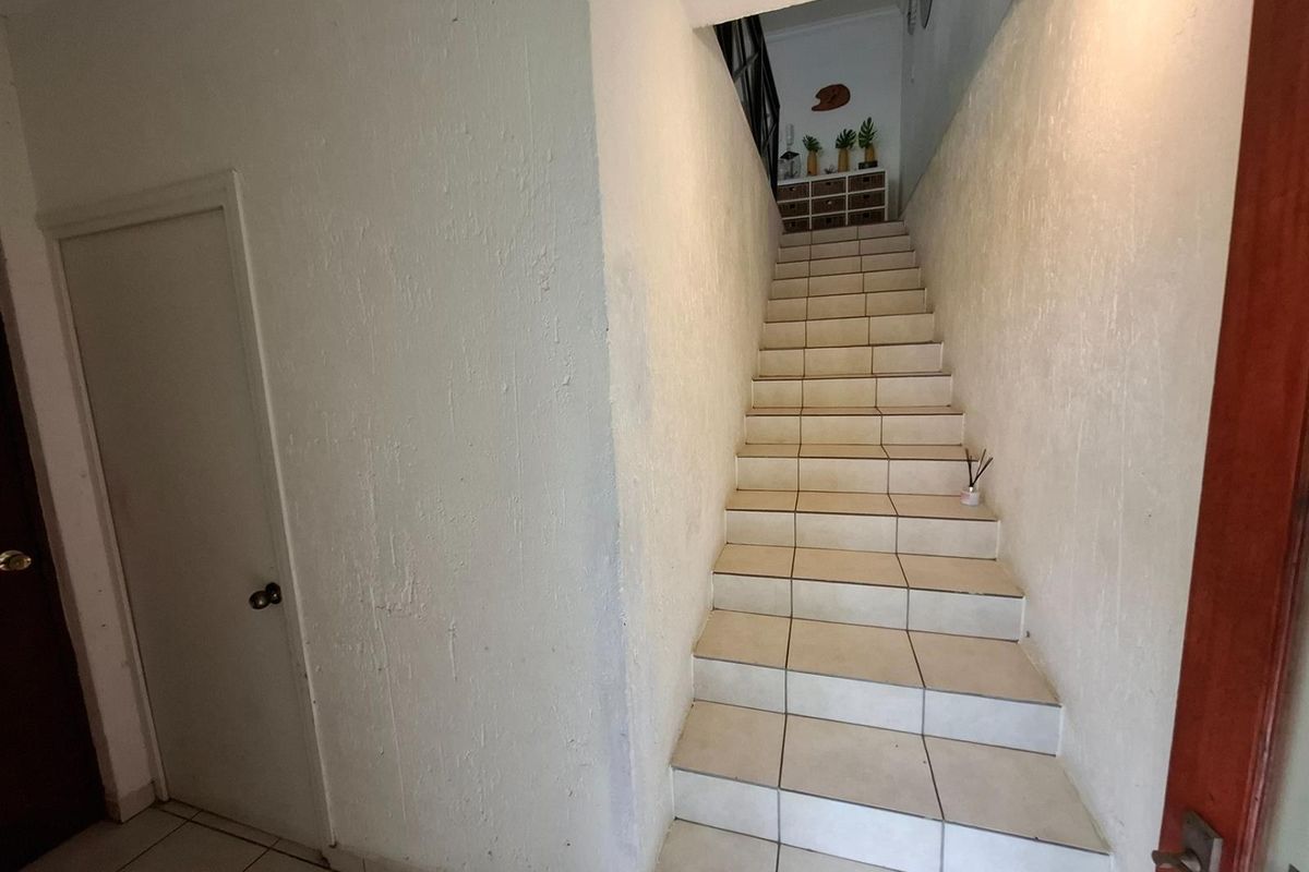 2 Bedroom apartment in Margate to Rent - Photo 2