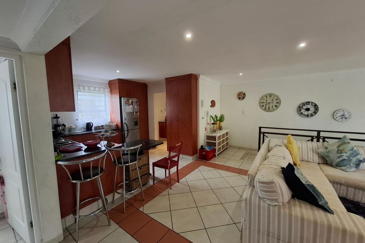 2 Bedroom apartment in Margate to Rent - Photo 4