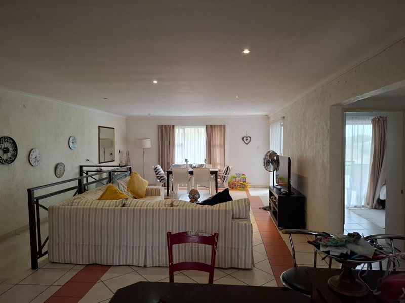 2 Bedroom apartment in Margate to Rent - Photo 3