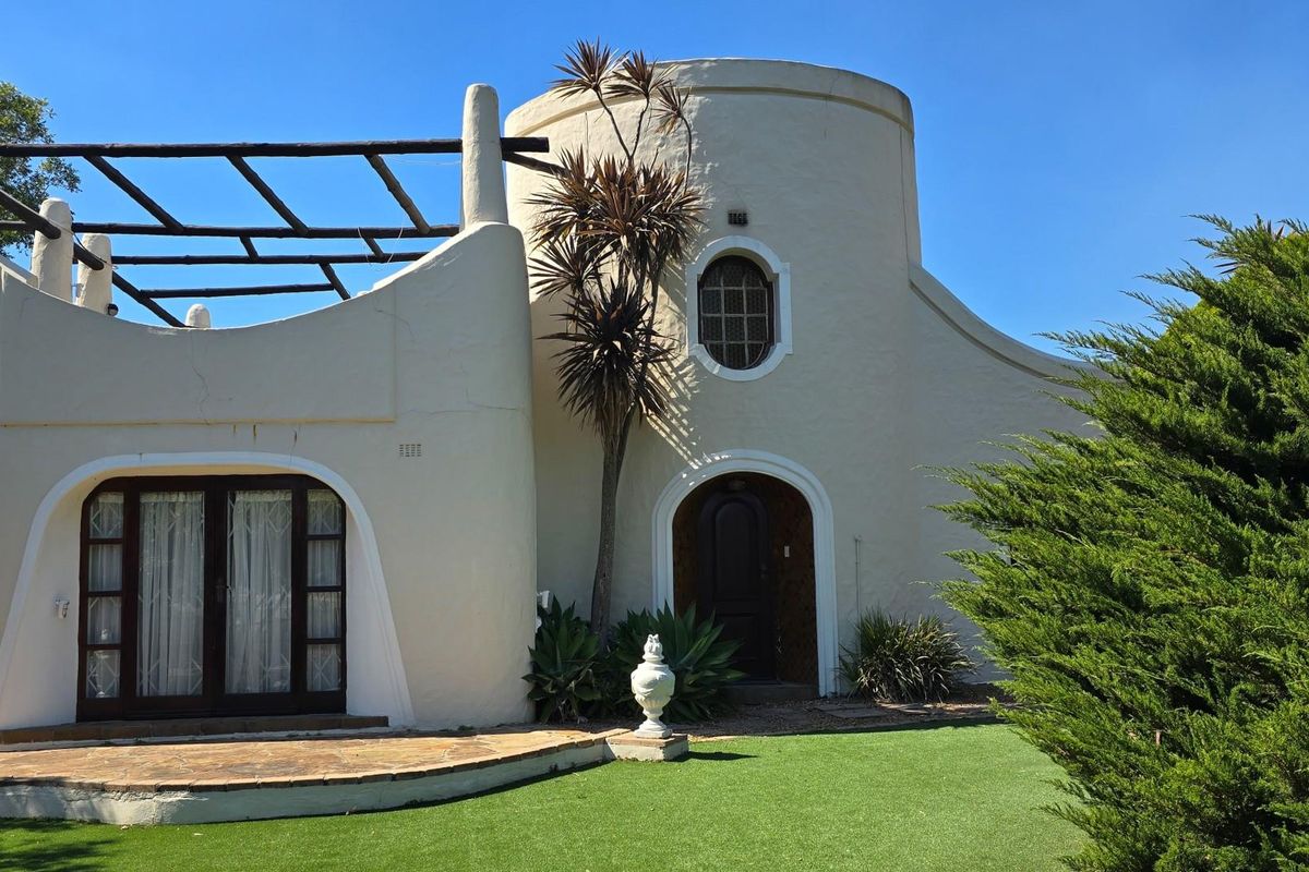 House For Sale in Durbanville Hills Durbanville Western Cape - Photo 4