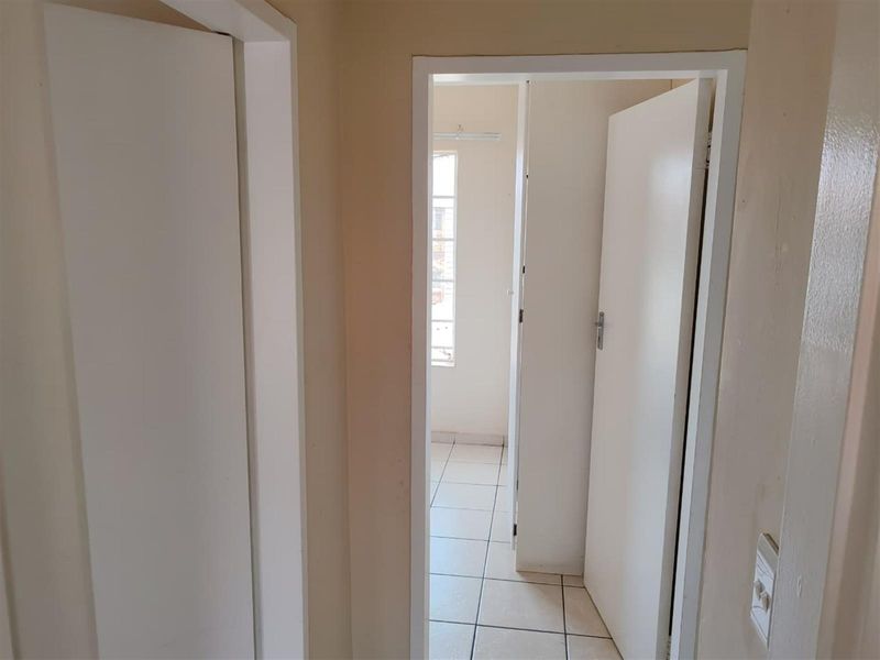 2 Bedroom Apartment for Sale in Clarina (The Investor/ Starter Home) - Photo 10