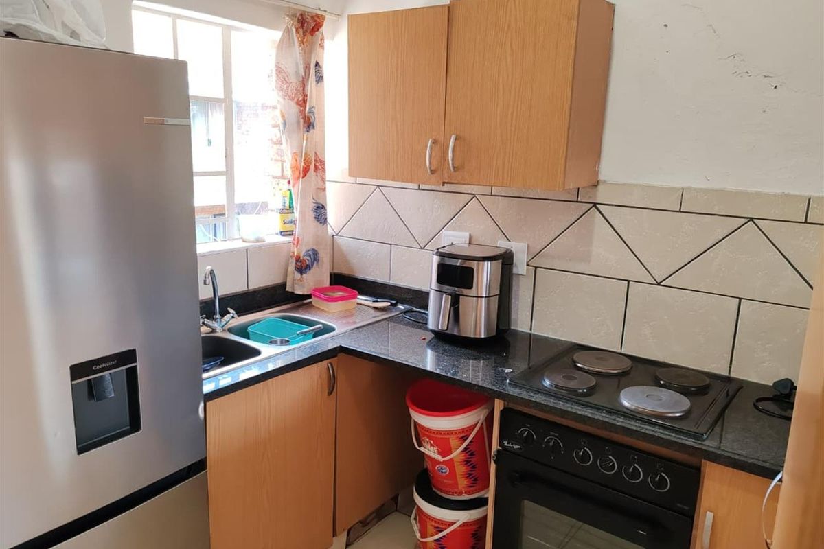 2 Bedroom Apartment for Sale in Clarina (The Investor/ Starter Home) - Photo 5