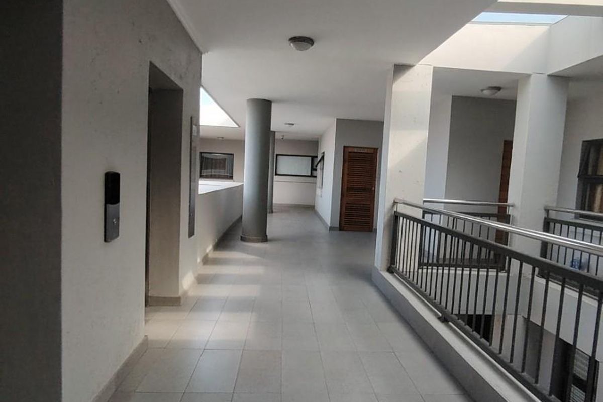 Apartment To Rent in Umhlanga Ridge, Umhlanga, KwaZulu Natal - Photo 2