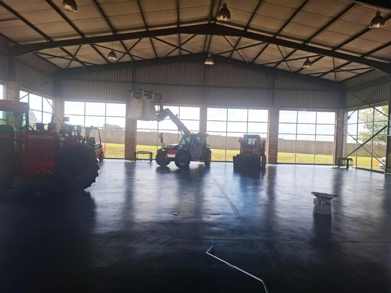 Commercial Property To Let - Photo 10