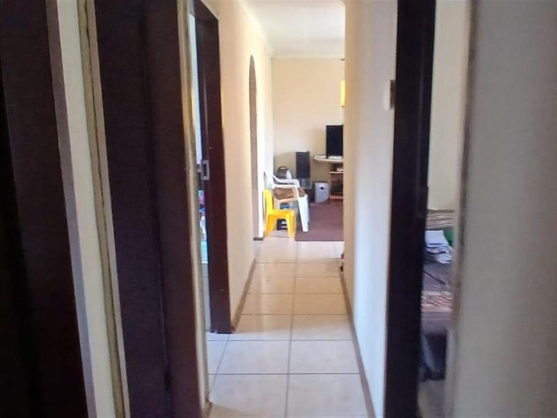 Cosy home For Sale in Hesteapark, Akasia - Photo 8