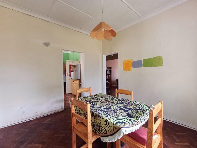 3-Bedroom Home with Spacious Yard in Sunnyridge - Great Potential - Photo 8