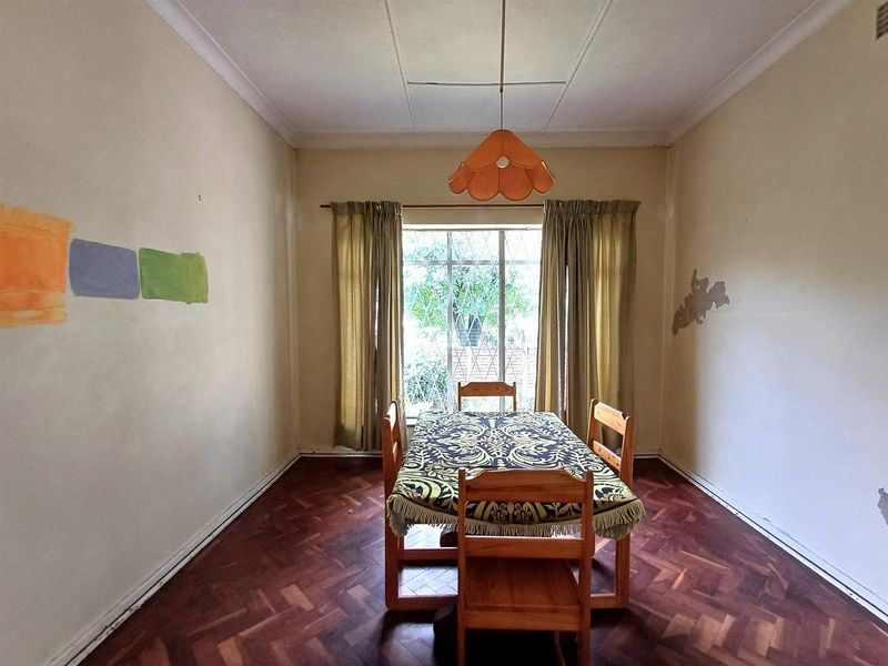 3-Bedroom Home with Spacious Yard in Sunnyridge - Great Potential - Photo 7