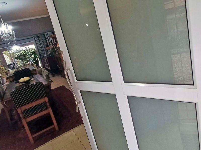 Beautifully Designed Modern Cape Dutch Style Home - Photo 8