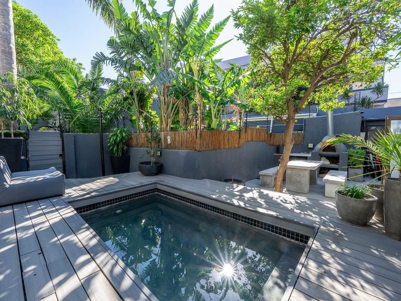 Designer Coastal Living | Airbnb-Friendly Investment Property for Sale in Green Point - Photo 2