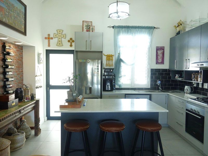 House For Sale in Laguna, Langebaan - Photo 5