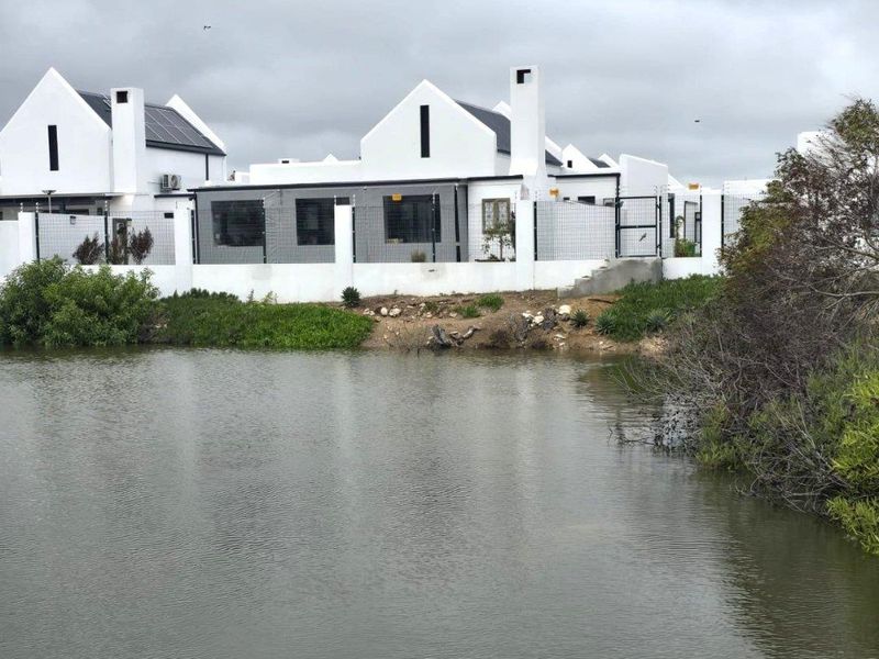 House For Sale in Laguna, Langebaan - Photo 2