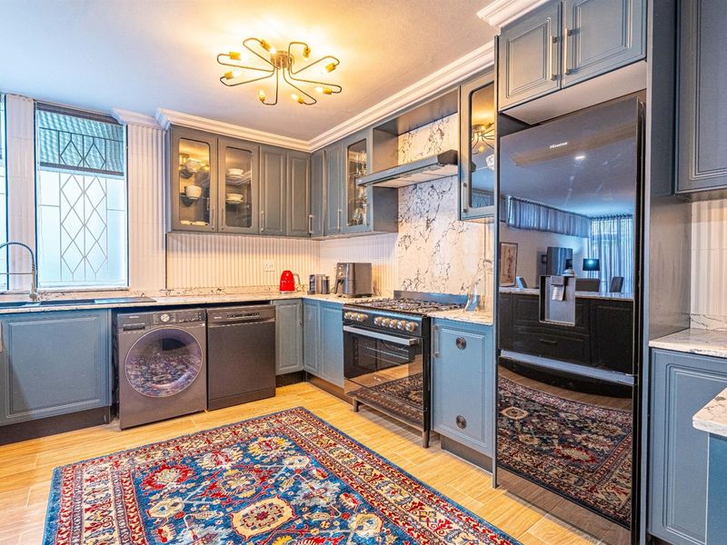 3Bed - 2Bath, Fully Furnished Apartment For Sale in Atholhurst, Sandton - Photo 2