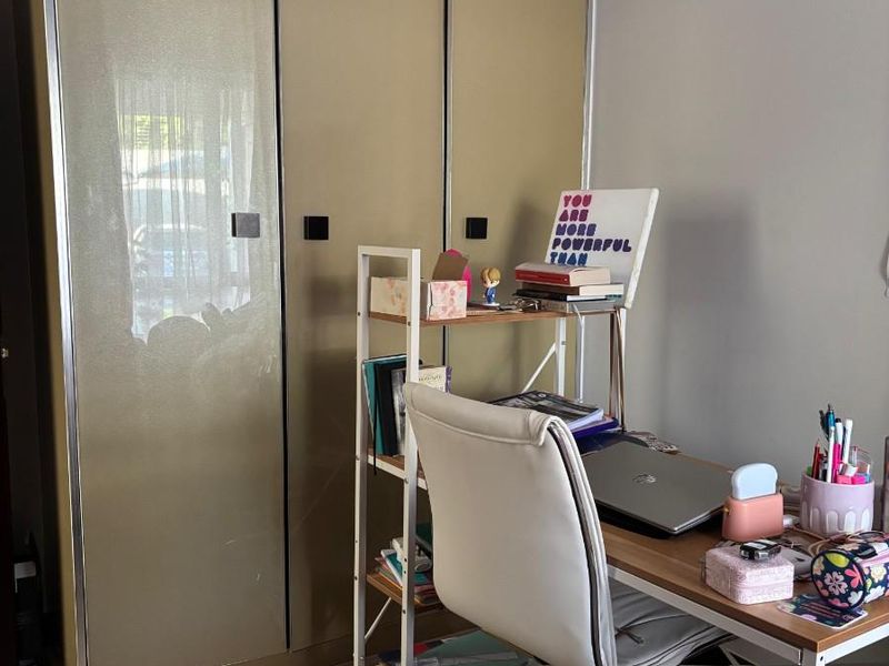 2Bed,1 Bath Apartment For Sale in Fourways, Sandton - Photo 4