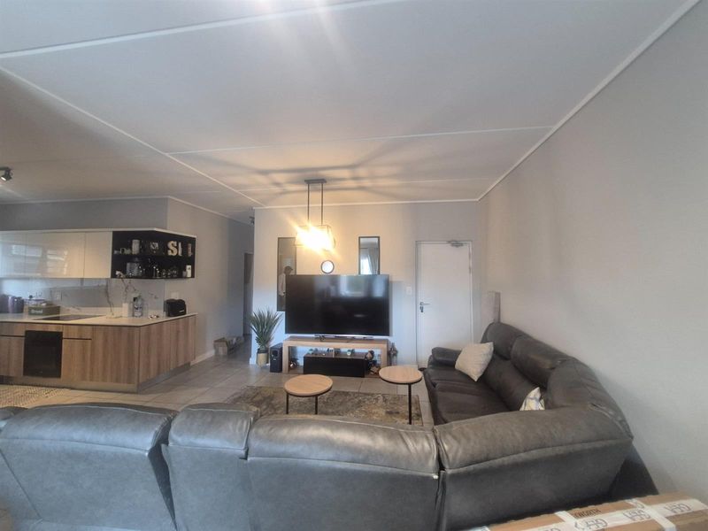 Luxury 3-Bedroom Ground Floor Apartment in Munyaka, Waterfall - Photo 6