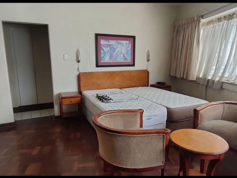 UNRIVALLED ICONIC LOCATION, UNLIMITED POTENTIAL, BUS 3 ZONED PROPERTY - Photo 10