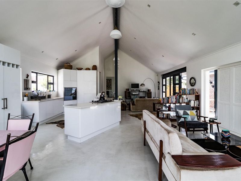 BEAUTIFULLY FURNISHED 2 BEDROOM HOME TO RENT, Leisure Isle, Knysna. - Photo 6