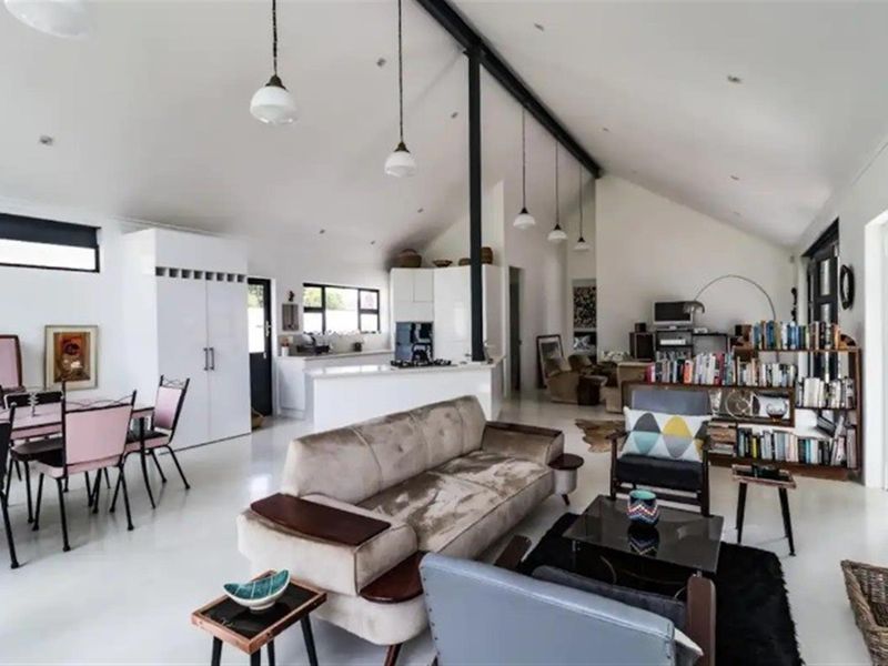 BEAUTIFULLY FURNISHED 2 BEDROOM HOME TO RENT, Leisure Isle, Knysna. - Photo 5