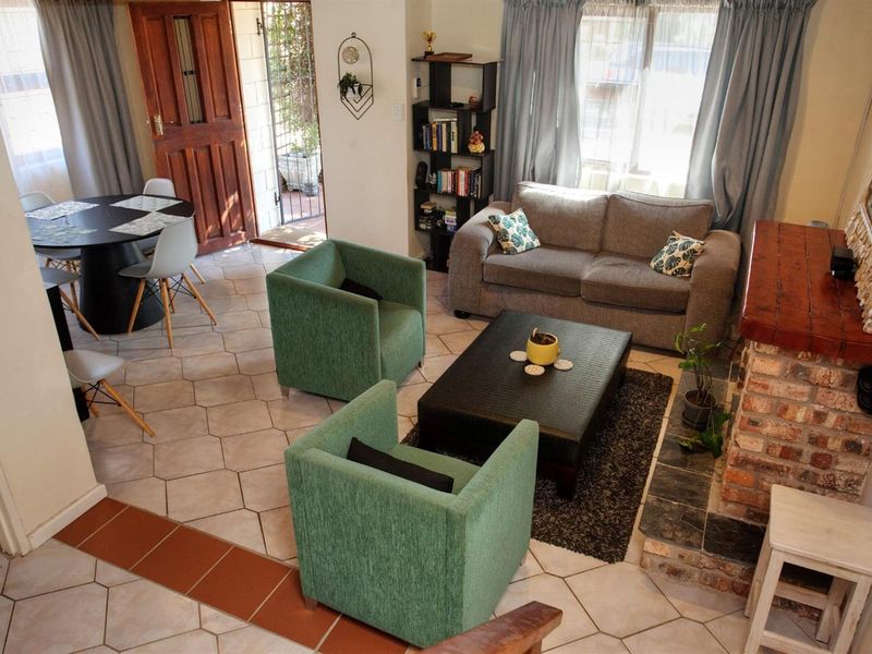 Townhouse Living with Apartment Convenience in Montmedy Village - Photo 7