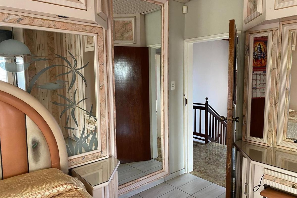 4 Bedroom House For Sale - Photo 4