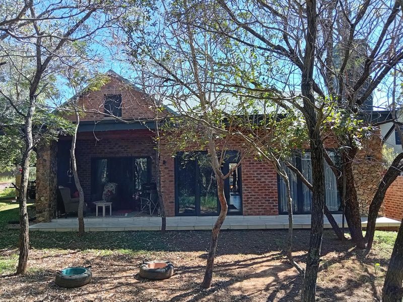 House For Sale in Negester Klein-Kariba, Bela Bela - Photo 5