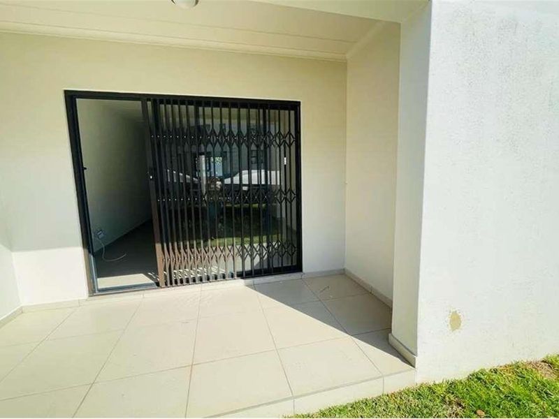 Modern 2-Bedroom, 2-Bathroom Ground Floor Apartment to Rent - Photo 6