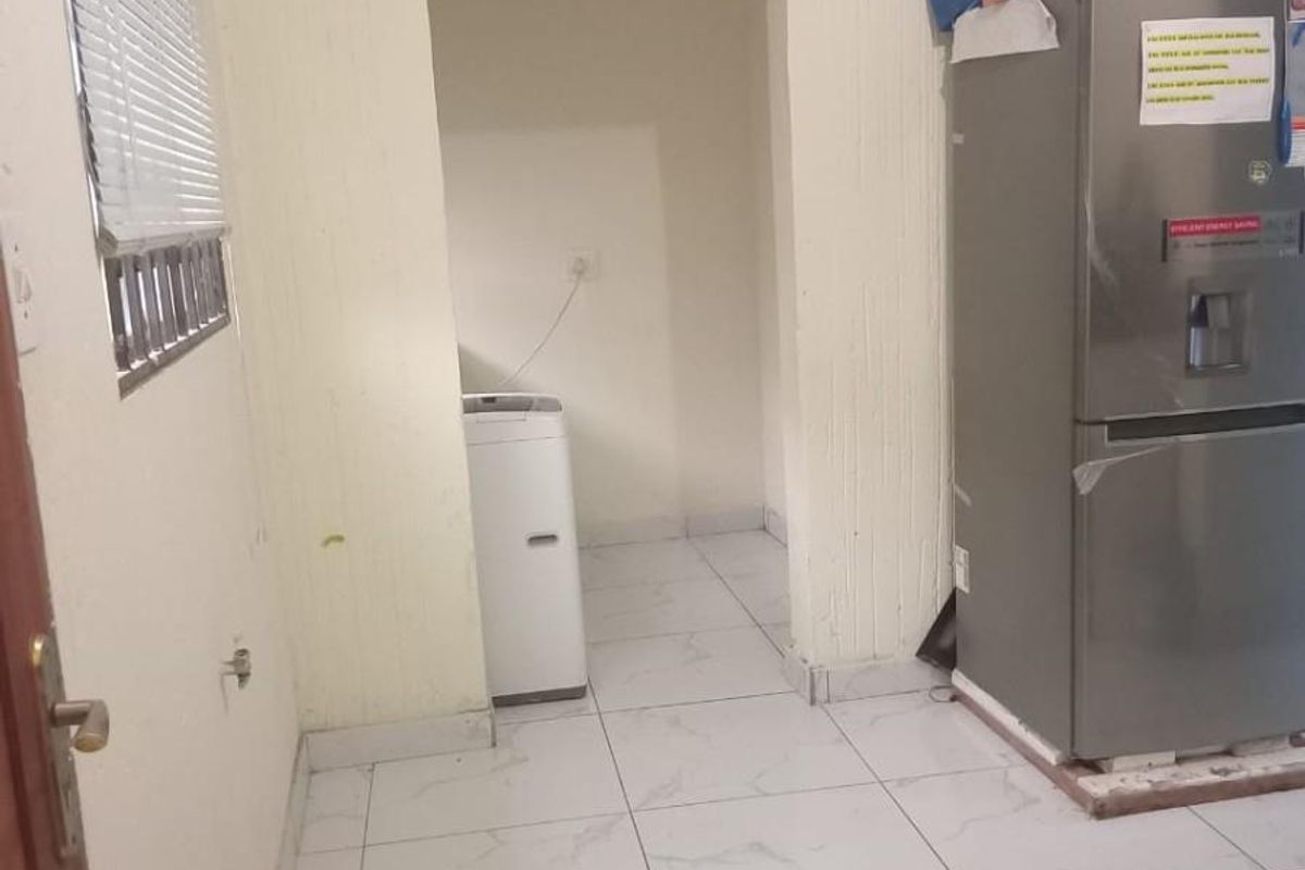 House For Sale in Golden Gardens, Sebokeng - Photo 5