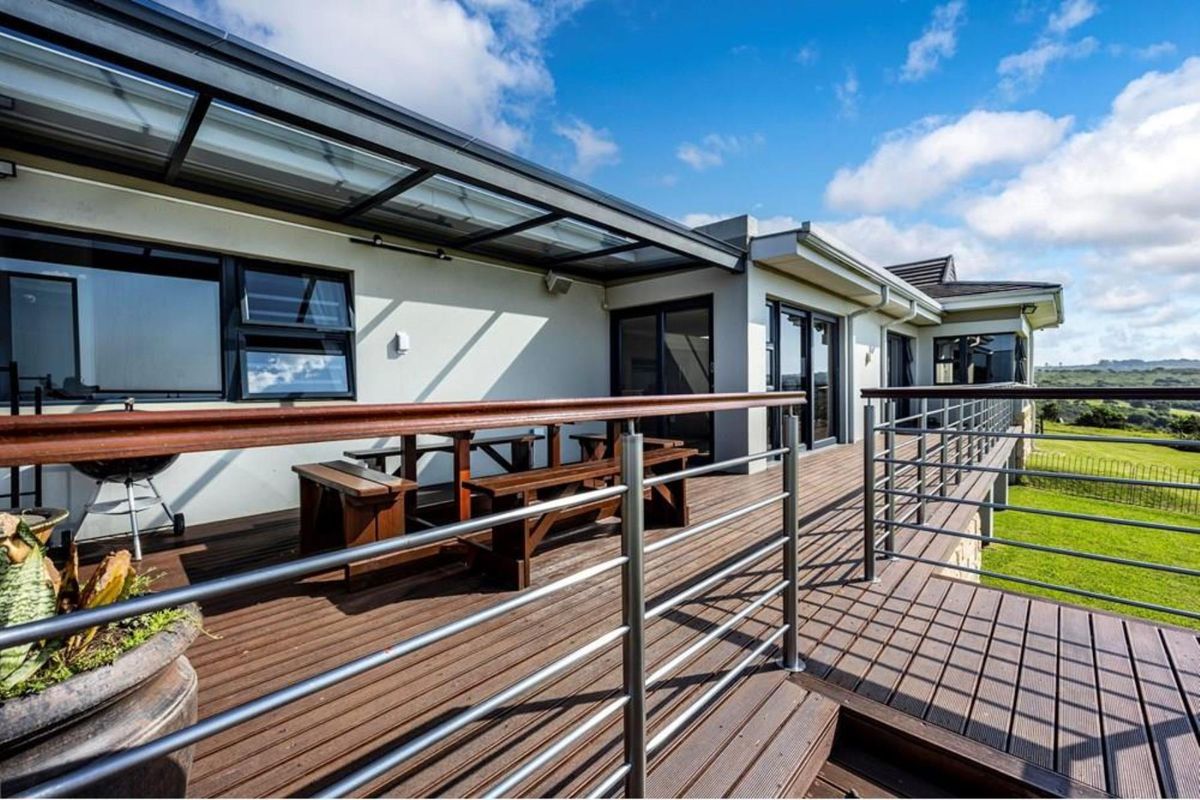 Elegant Coastal Living for the Discerning  Buyer in a Prestigious Estate - Cypraea Sands - Photo 3