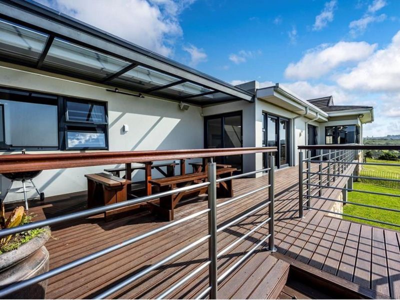 Elegant Coastal Living for the Discerning  Buyer in a Prestigious Estate - Cypraea Sands - Photo 3