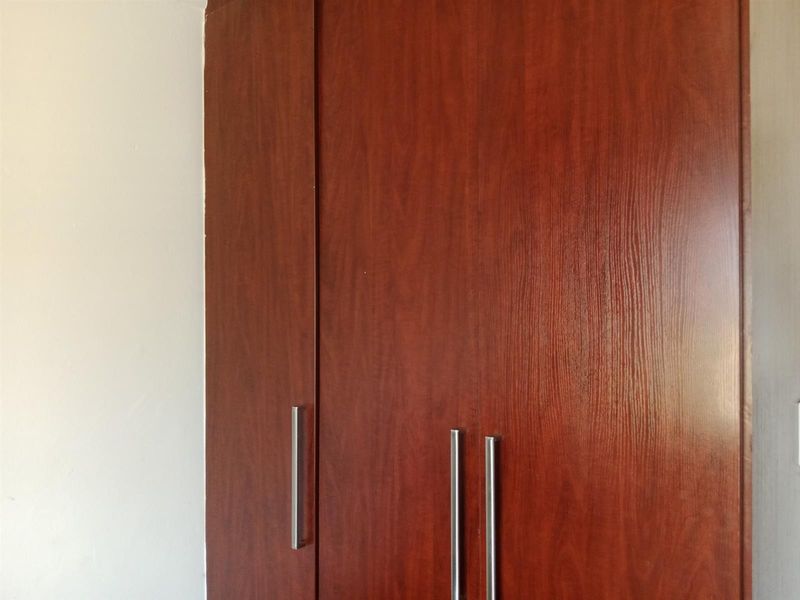 Beautiful Rental Home in Villa Lantana Estate, Secure Living in the Heart of Pretoria North - Photo 4