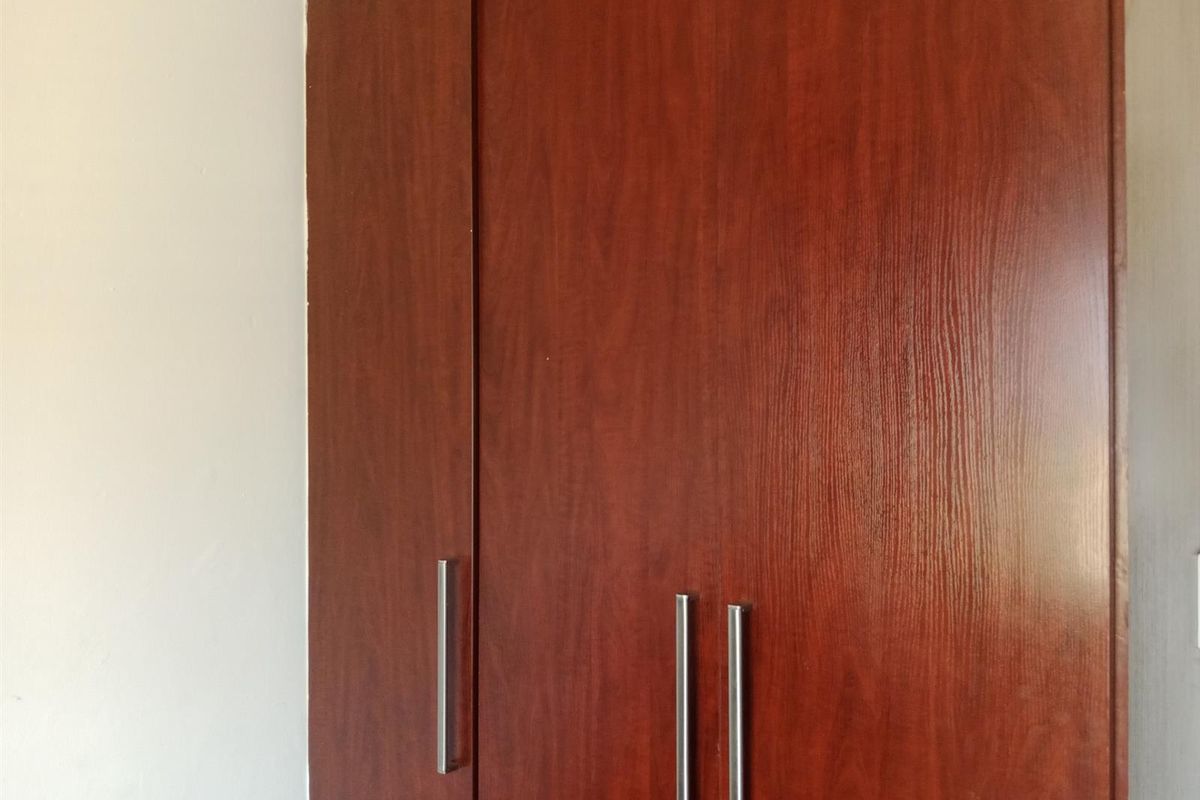 Beautiful Rental Home in Villa Lantana Estate, Secure Living in the Heart of Pretoria North - Photo 5