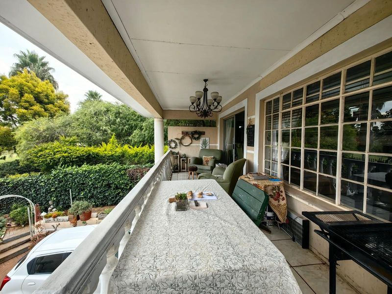 Elevated Living with Space, Versatility and Investment Potential - Photo 5