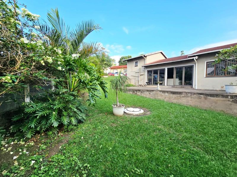 Complex For Sale in Avoca Hills, Durban, KwaZulu Natal - Photo 3