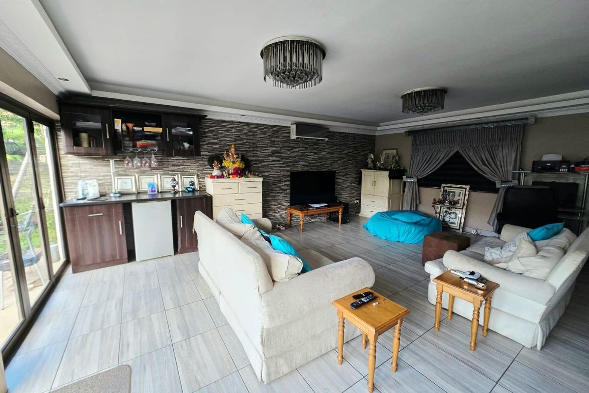 Complex To Rent in Avoca Hills, Durban, KwaZulu Natal - Photo 3