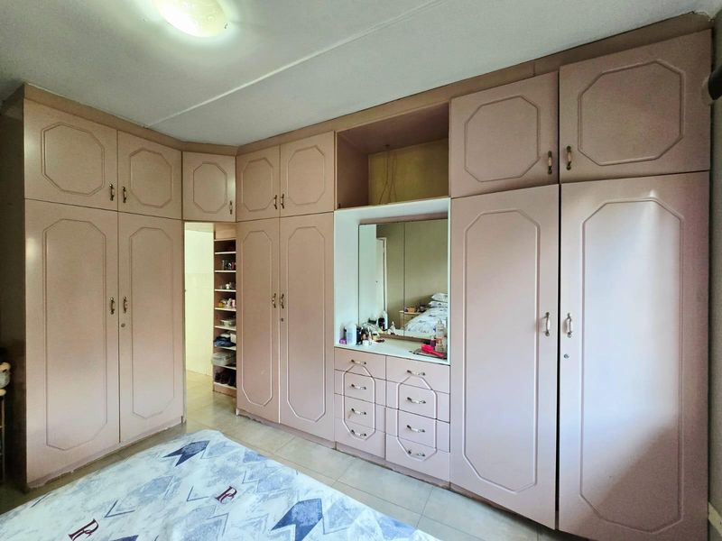 Complex To Rent in Avoca Hills, Durban, KwaZulu Natal - Photo 10