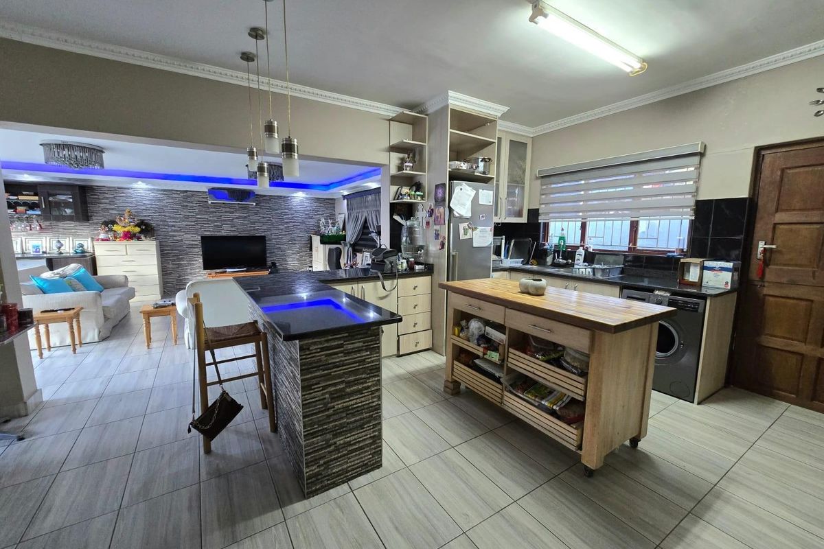 Complex To Rent in Avoca Hills, Durban, KwaZulu Natal - Photo 4
