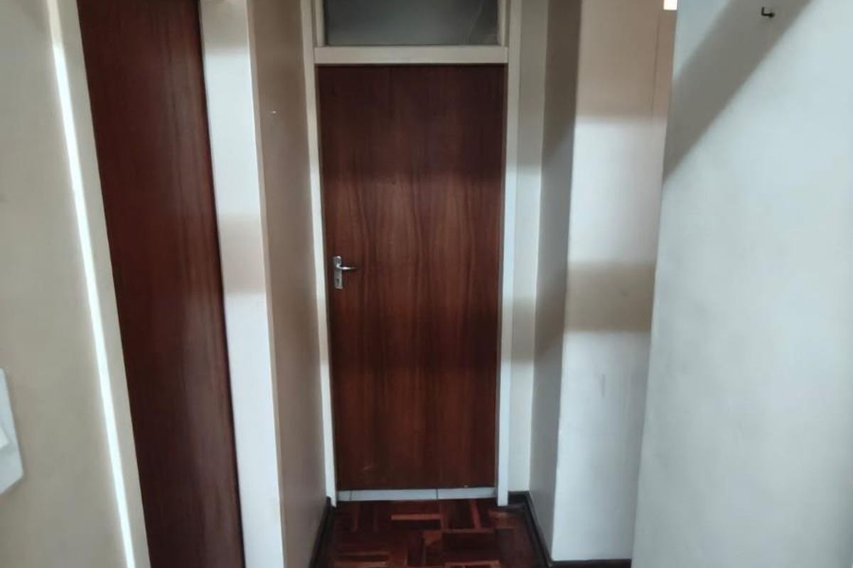 Spacious 3-Bedroom Apartment - Ideal for Students, Smart Investors Kimberley - Photo 2